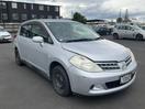 Thumbnail '1' of Nissan Tiida