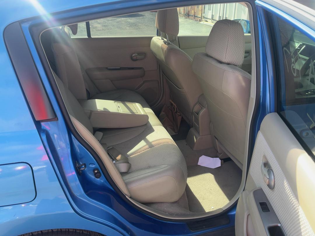Photo '18' of Nissan Tiida Latio Photo '18' of Nissan Tiida Latio