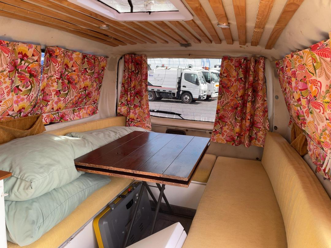 Photo '25' of Nissan Urvan 3.0 DIESEL AUTO Van