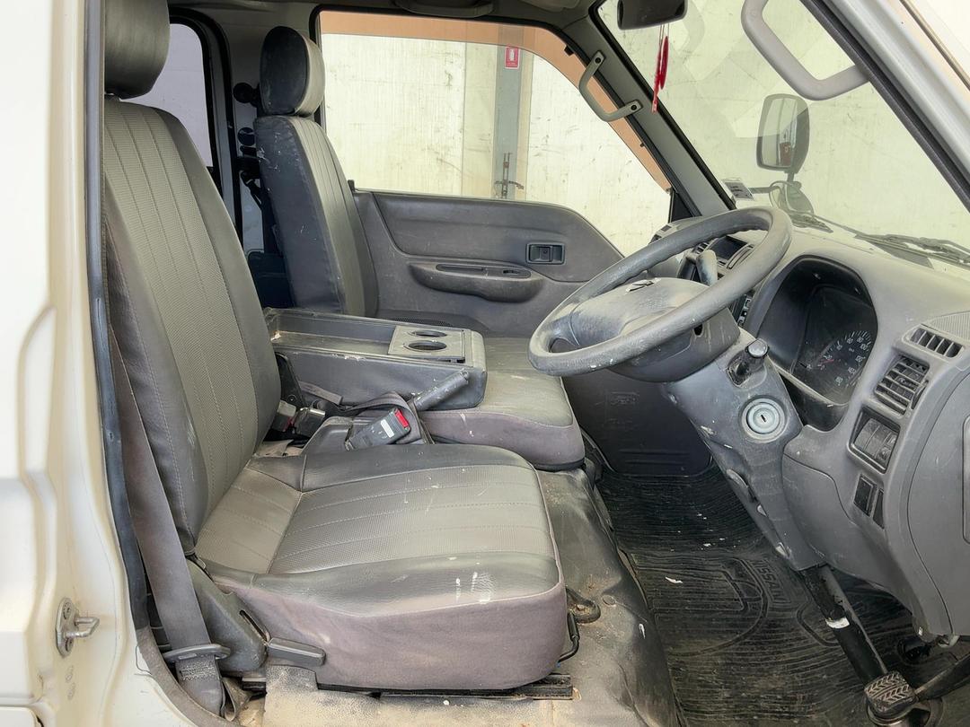 Photo '11' of Nissan Vanette
