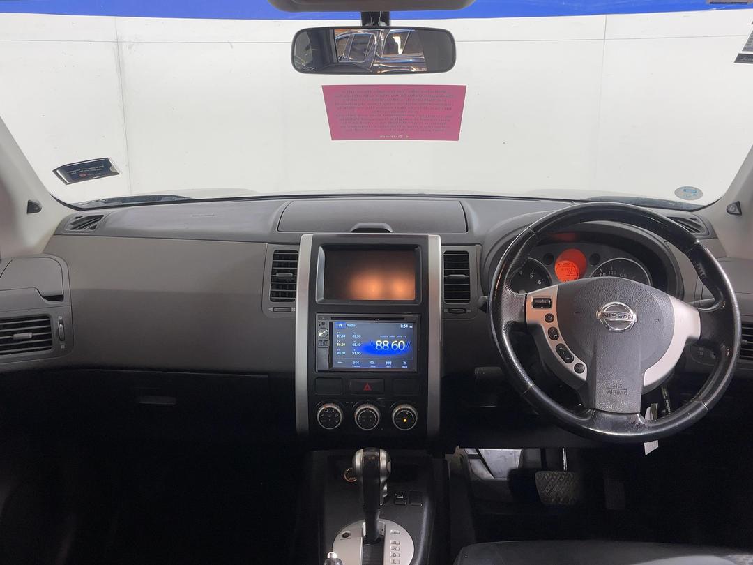 Photo '15' of Nissan X-Trail Photo '15' of Nissan X-Trail