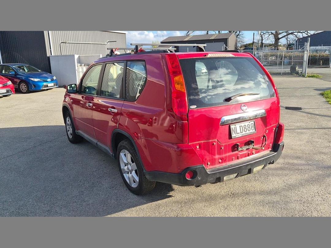 Photo '2' of Nissan X-Trail Photo '2' of Nissan X-Trail
