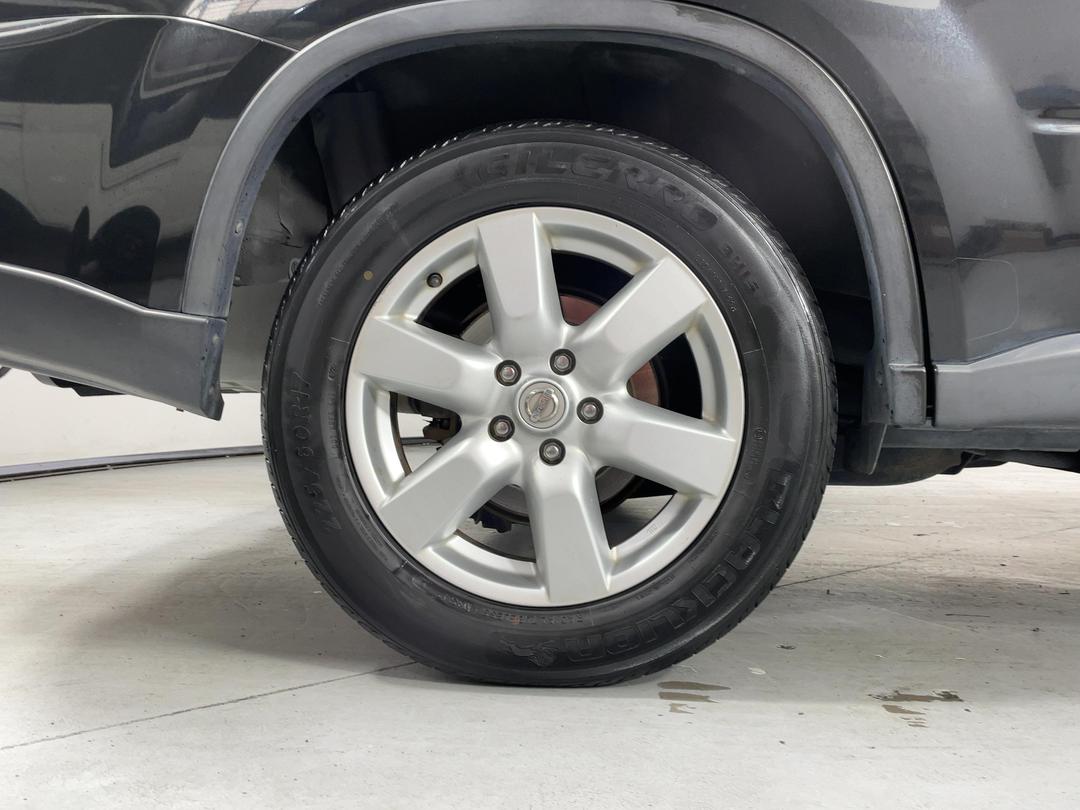 Photo '12' of Nissan X-Trail
