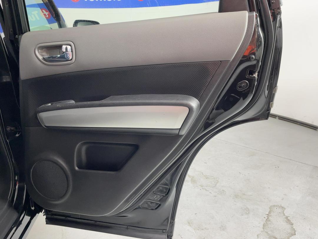 Photo '19' of Nissan X-Trail