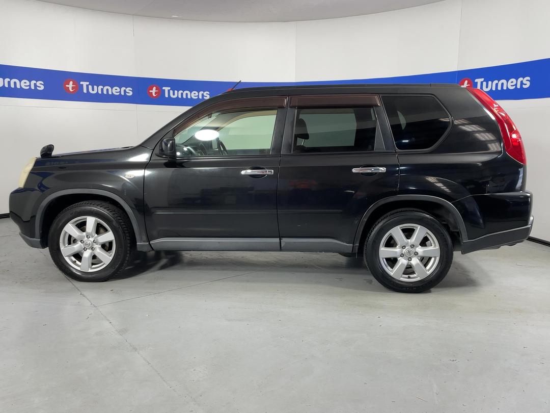 Photo '24' of Nissan X-Trail