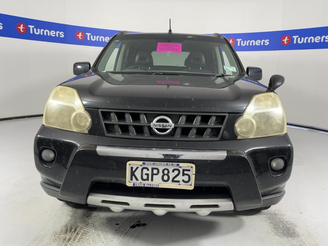 Photo '3' of Nissan X-Trail Photo '3' of Nissan X-Trail