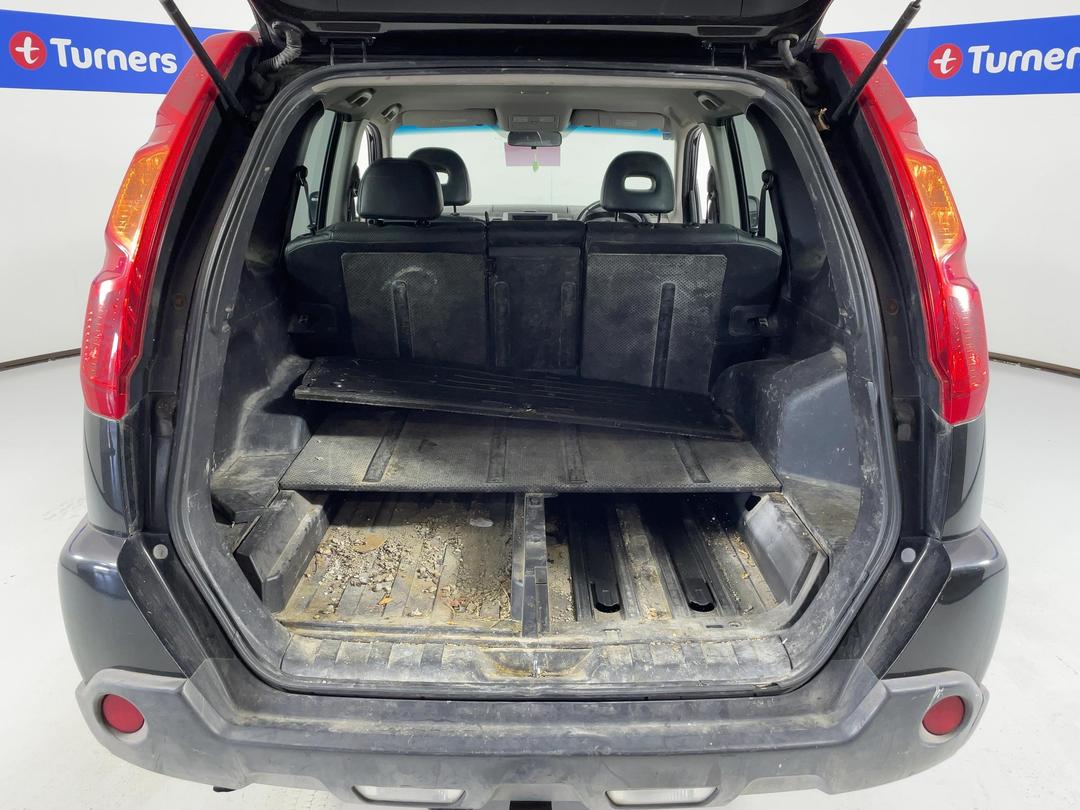 Photo '12' of Nissan X-Trail Photo '12' of Nissan X-Trail