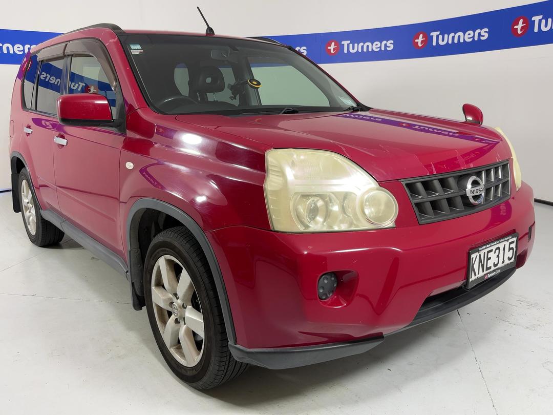 Photo '1' of Nissan X-Trail
