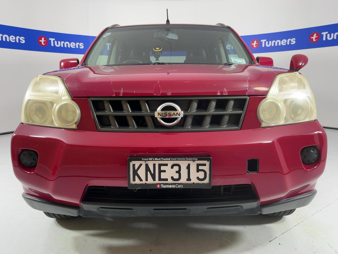 Photo '2' of Nissan X-Trail
