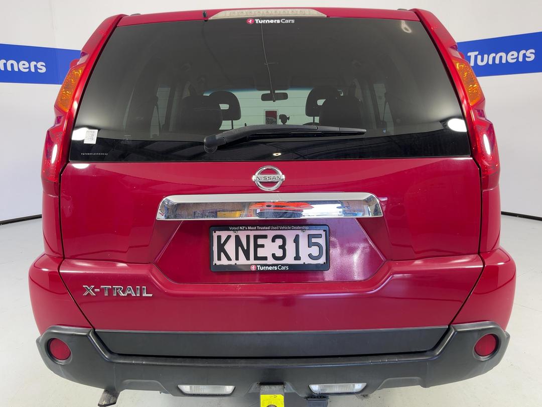 Photo '6' of Nissan X-Trail