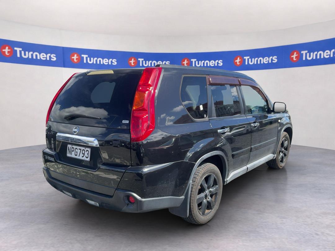 Photo '6' of Nissan X-Trail