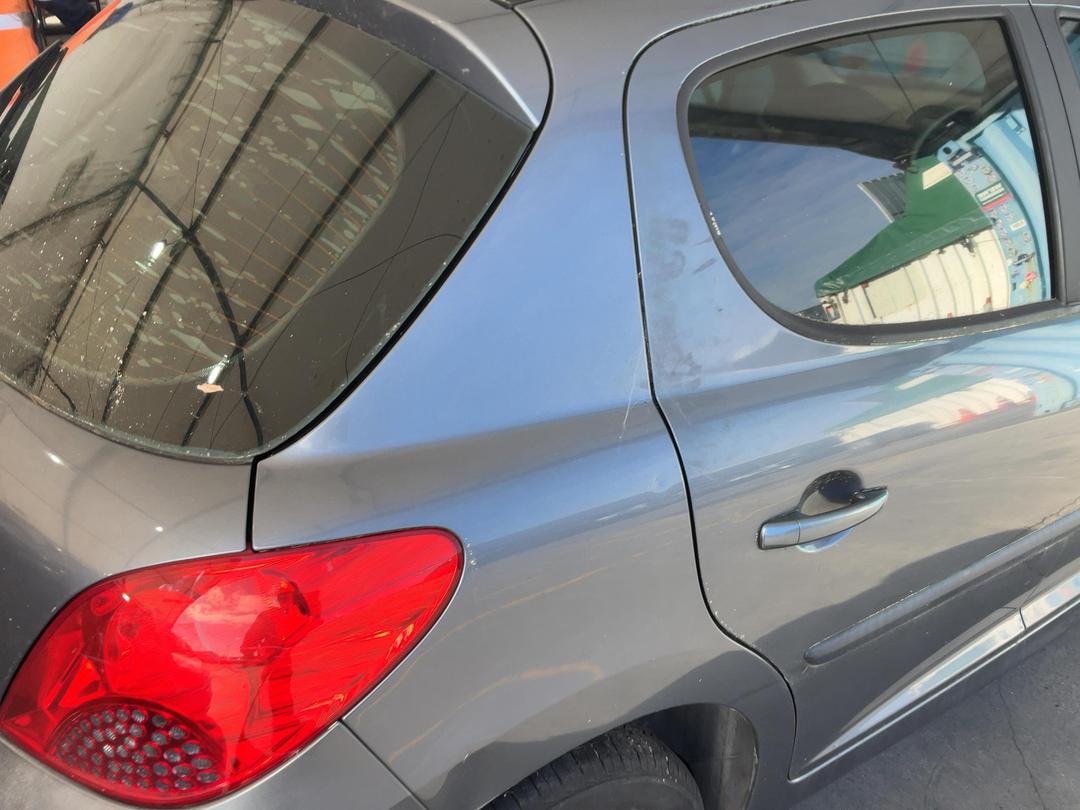 Photo '16' of Peugeot 207 XS