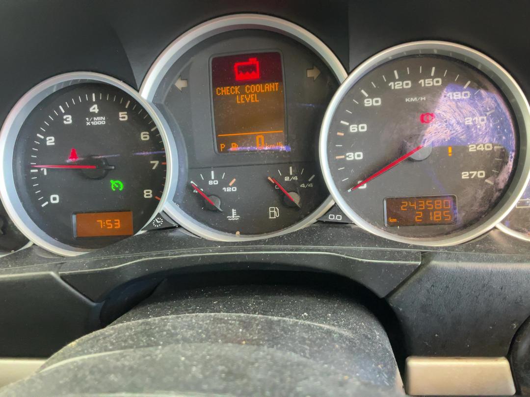 Photo '15' of Porsche Cayenne GTS SUV Photo '15' of Porsche Cayenne GTS SUV