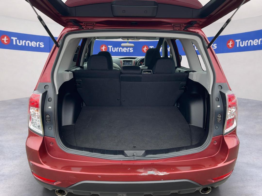 Photo '14' of Subaru Forester