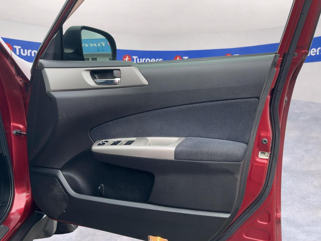 Photo '15' of Subaru Forester