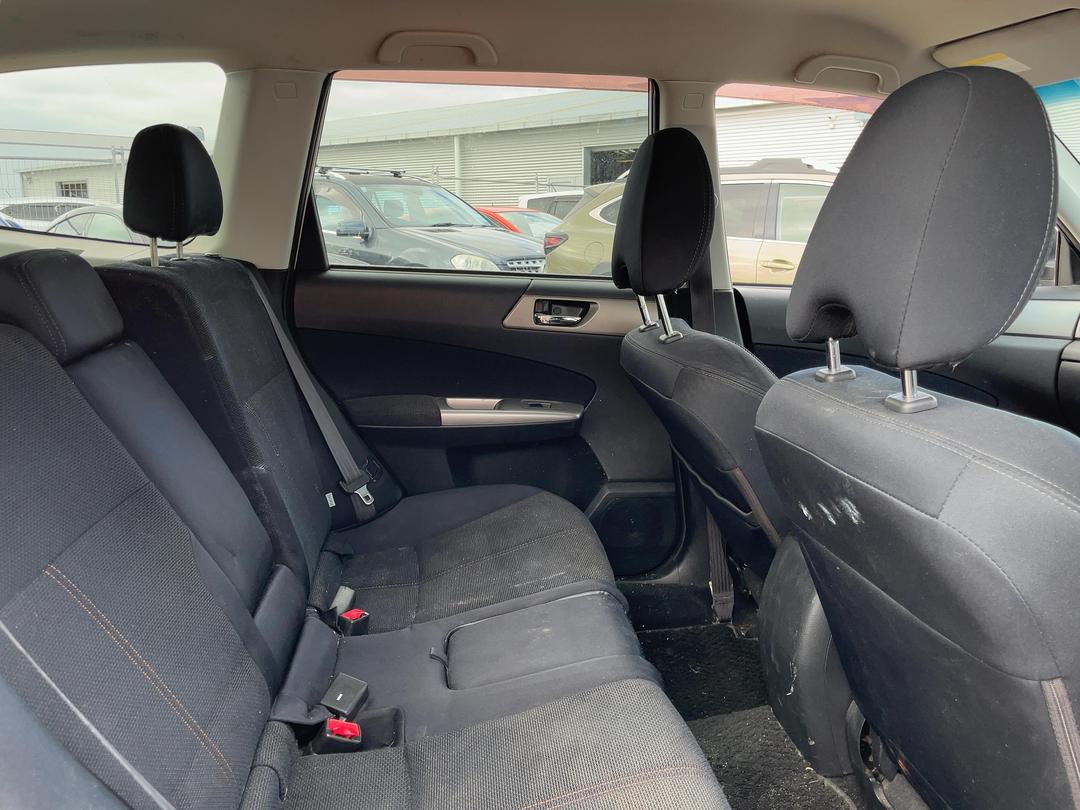 Photo '18' of Subaru Forester
