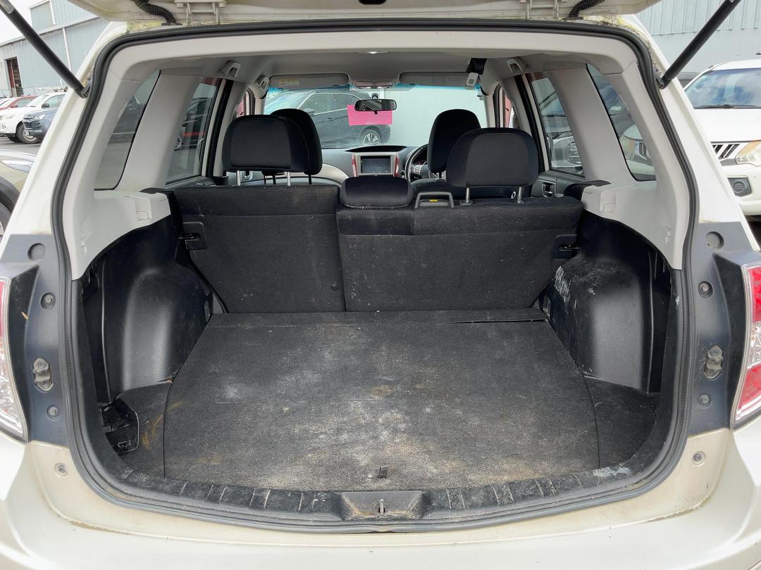 Photo '12' of Subaru Forester