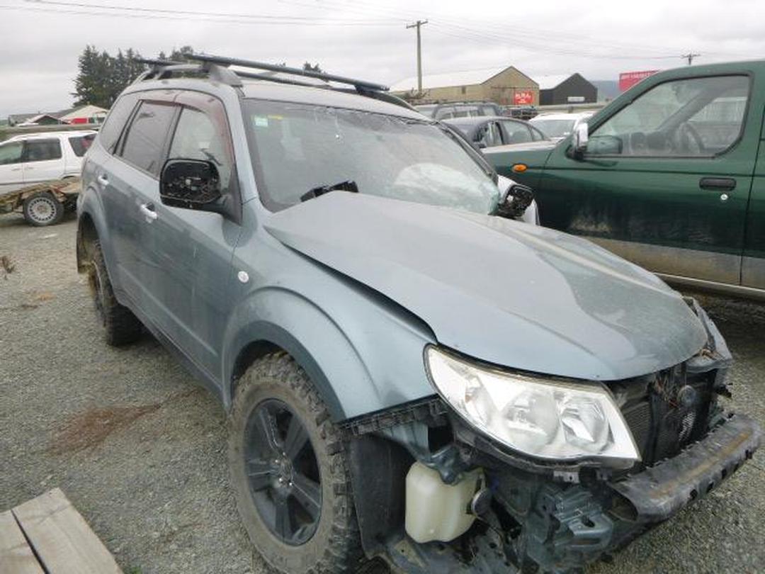 Photo '2' of Subaru Forester XS Photo '2' of Subaru Forester XS
