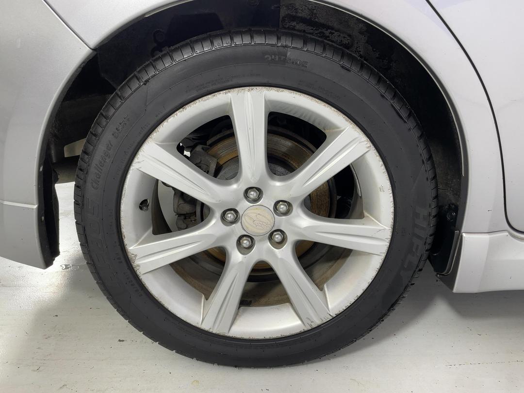 Photo '12' of Subaru Impreza