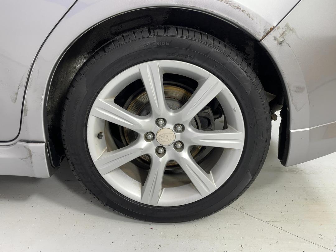 Photo '11' of Subaru Impreza