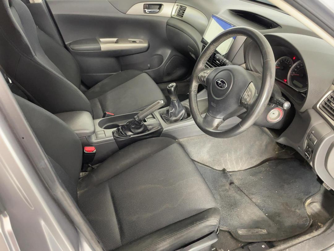 Photo '16' of Subaru Impreza