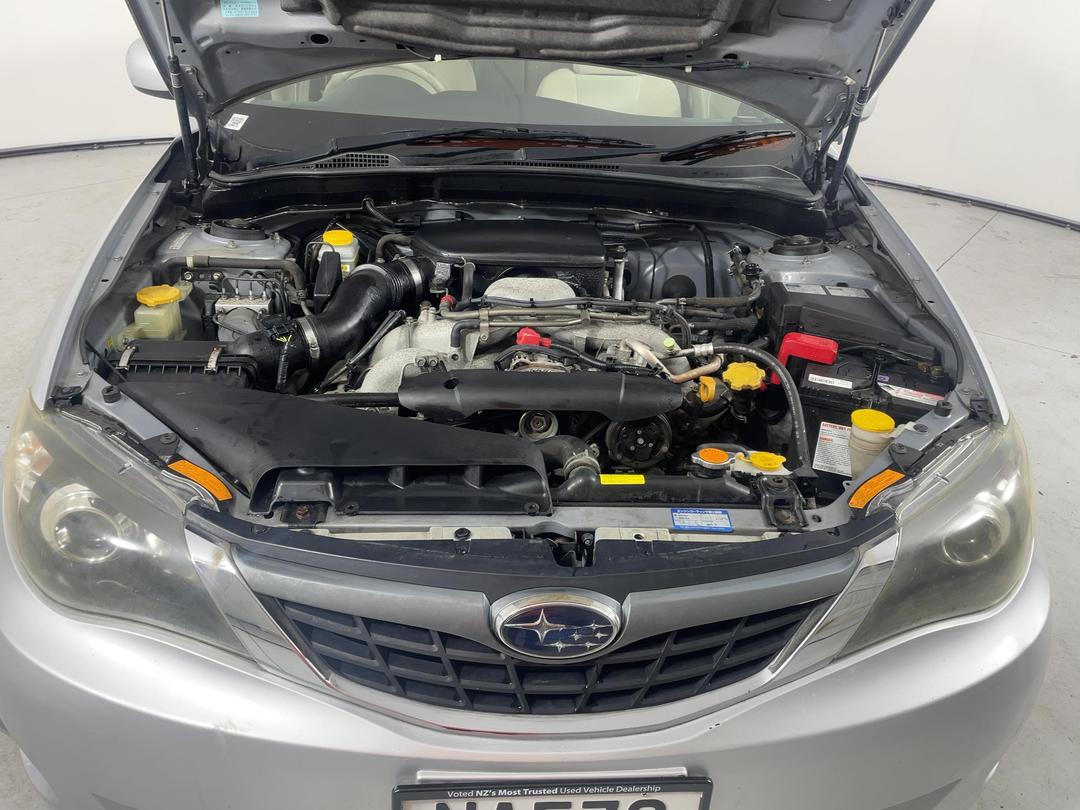 Photo '13' of Subaru Impreza