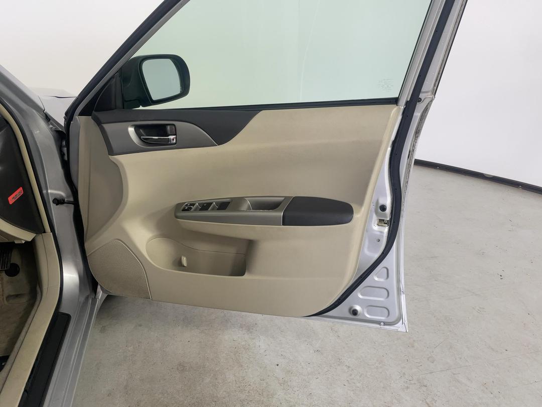 Photo '15' of Subaru Impreza