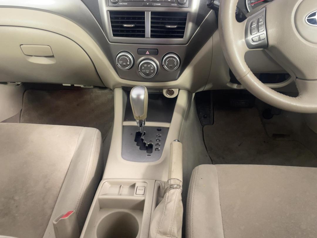 Photo '18' of Subaru Impreza