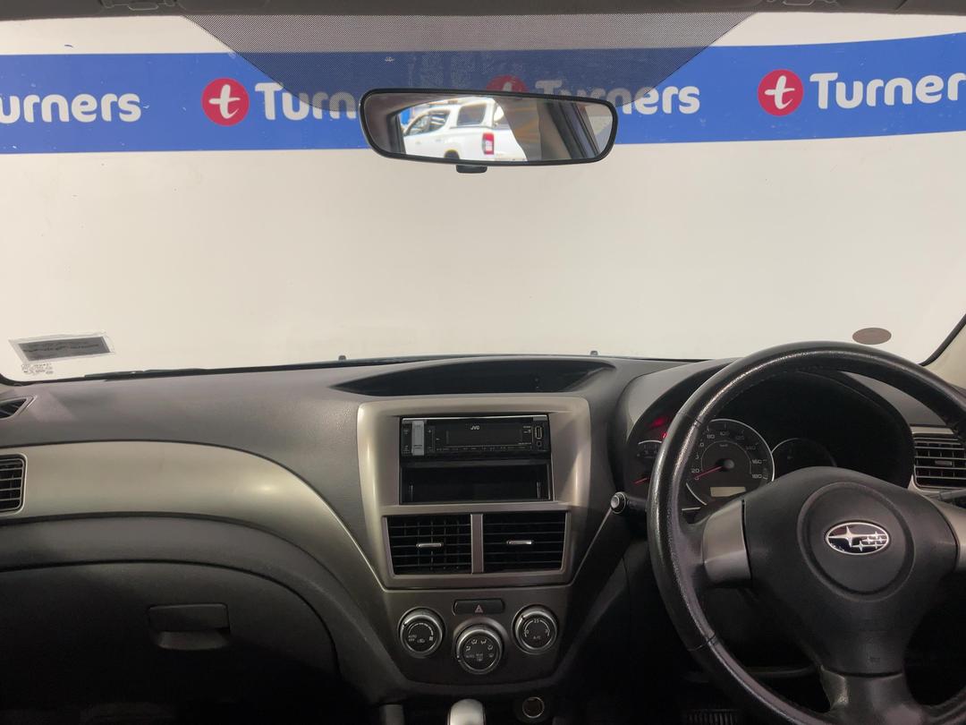 Photo '17' of Subaru Impreza