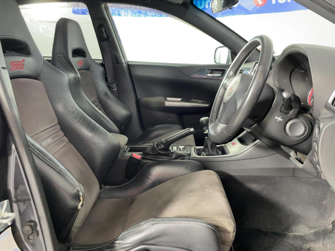 Photo '16' of Subaru Impreza
