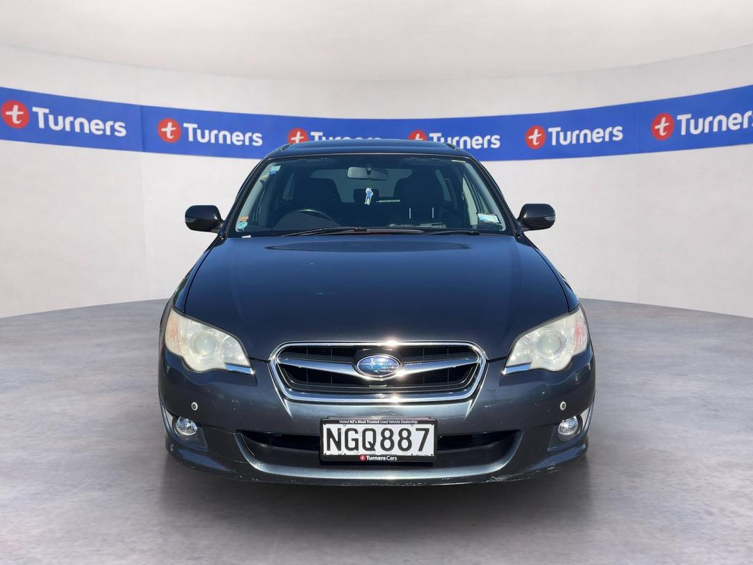 Photo '2' of Subaru Legacy