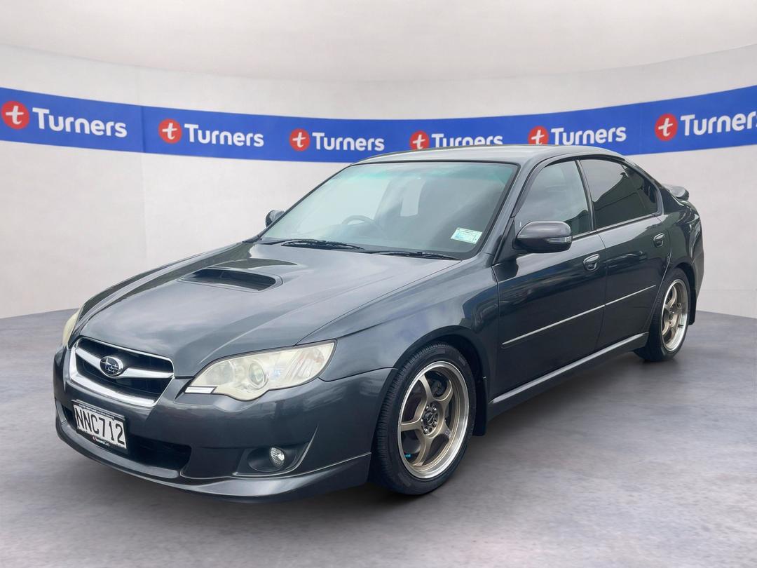 Photo '4' of Subaru Legacy