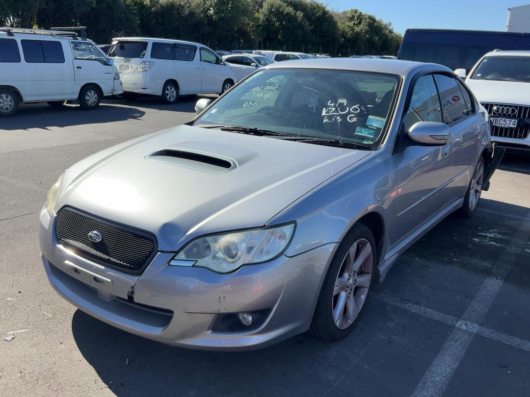 Photo '2' of Subaru Legacy Photo '2' of Subaru Legacy