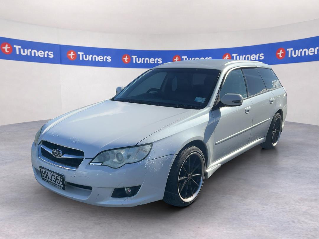 Photo '3' of Subaru Legacy Photo '3' of Subaru Legacy