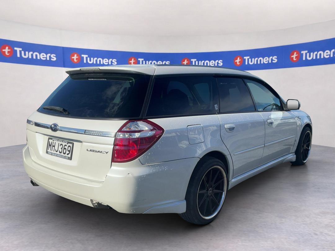 Photo '6' of Subaru Legacy Photo '6' of Subaru Legacy