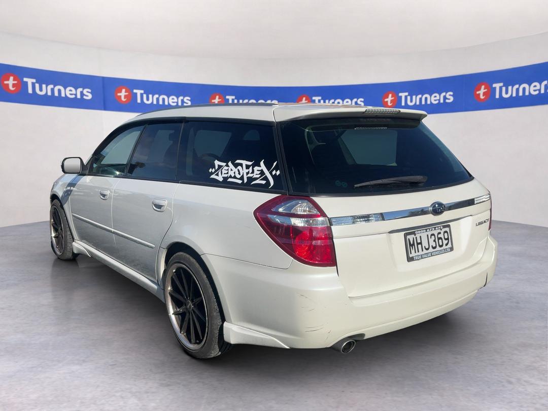 Photo '4' of Subaru Legacy Photo '4' of Subaru Legacy
