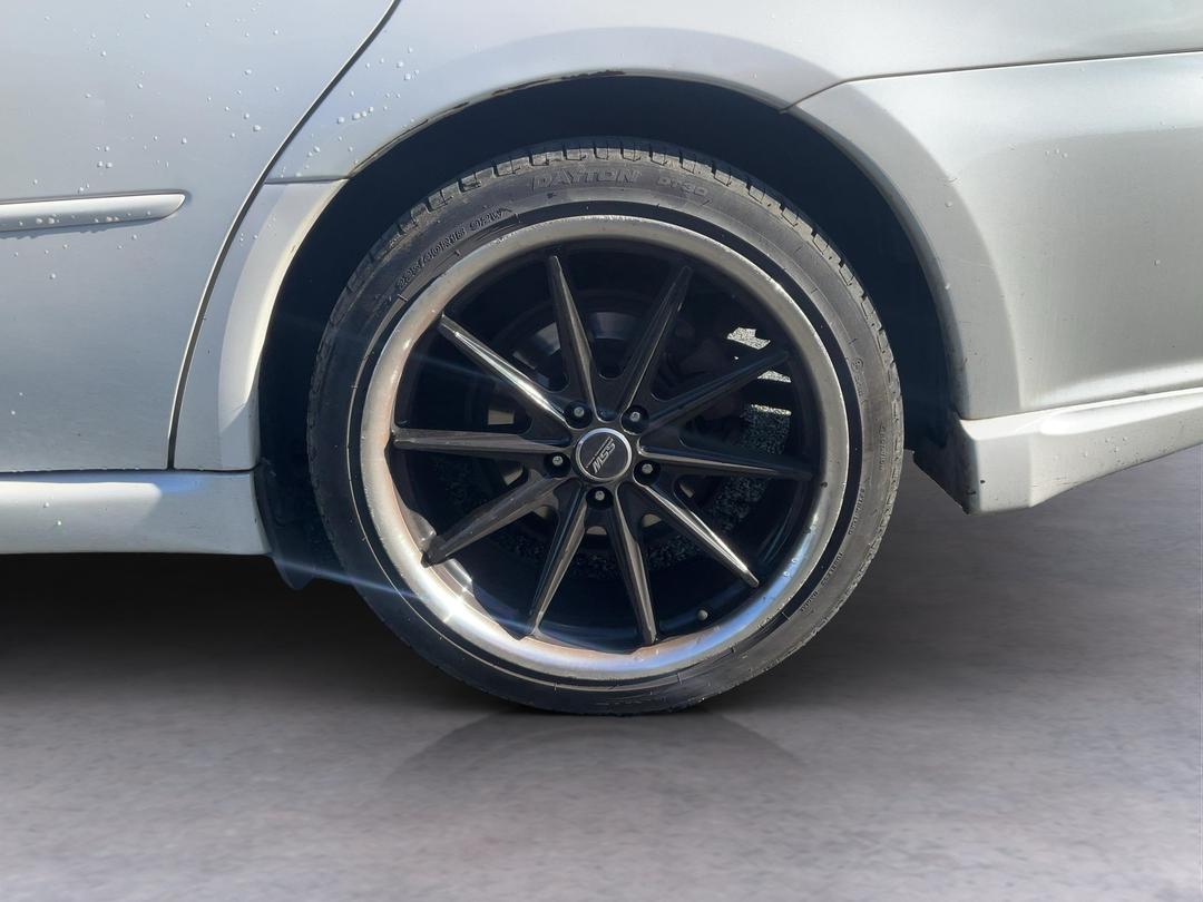 Photo '9' of Subaru Legacy Photo '9' of Subaru Legacy