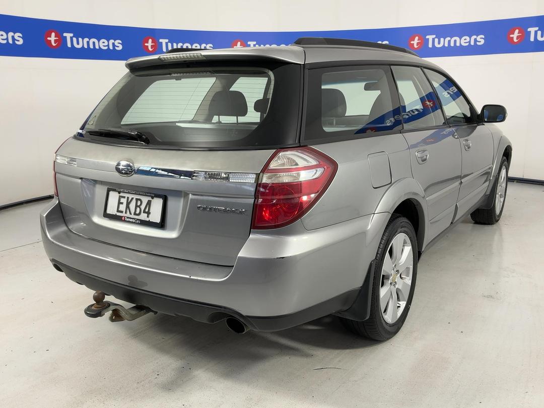 Photo '7' of Subaru Outback