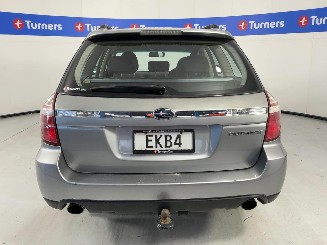 Photo '6' of Subaru Outback