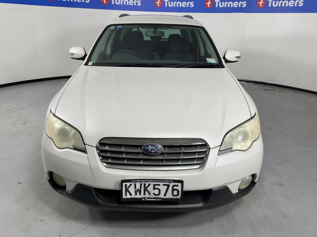 Photo '2' of Subaru Outback