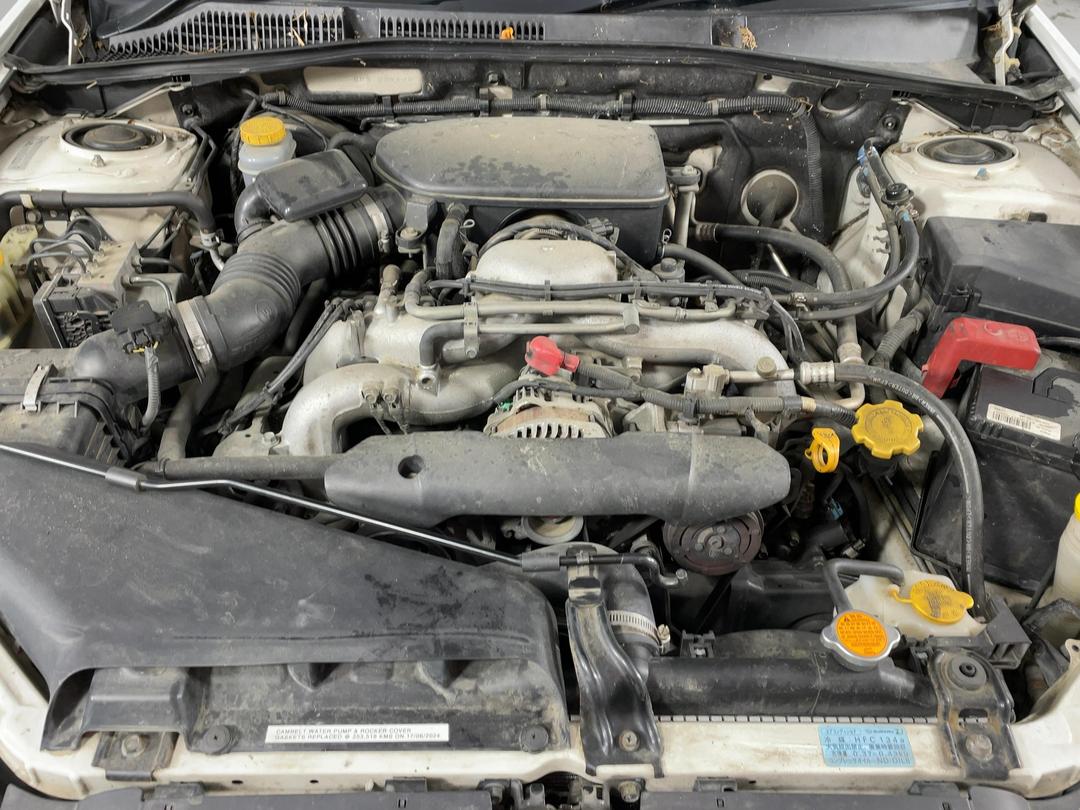 Photo '13' of Subaru Outback