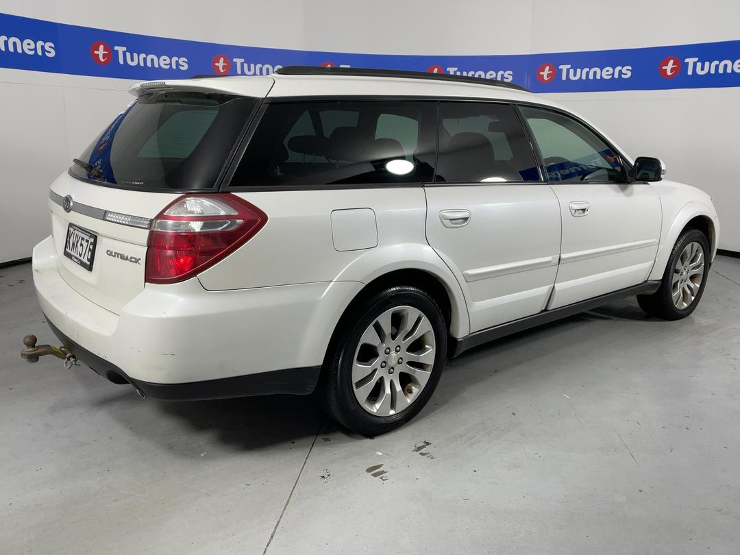 Photo '7' of Subaru Outback