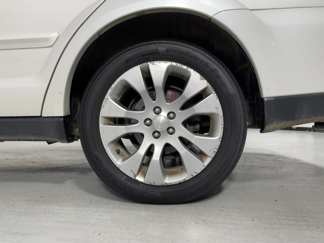 Photo '11' of Subaru Outback