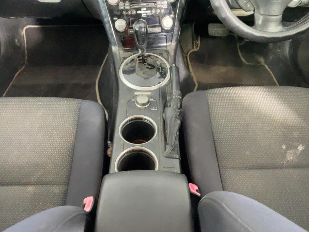 Photo '18' of Subaru Outback