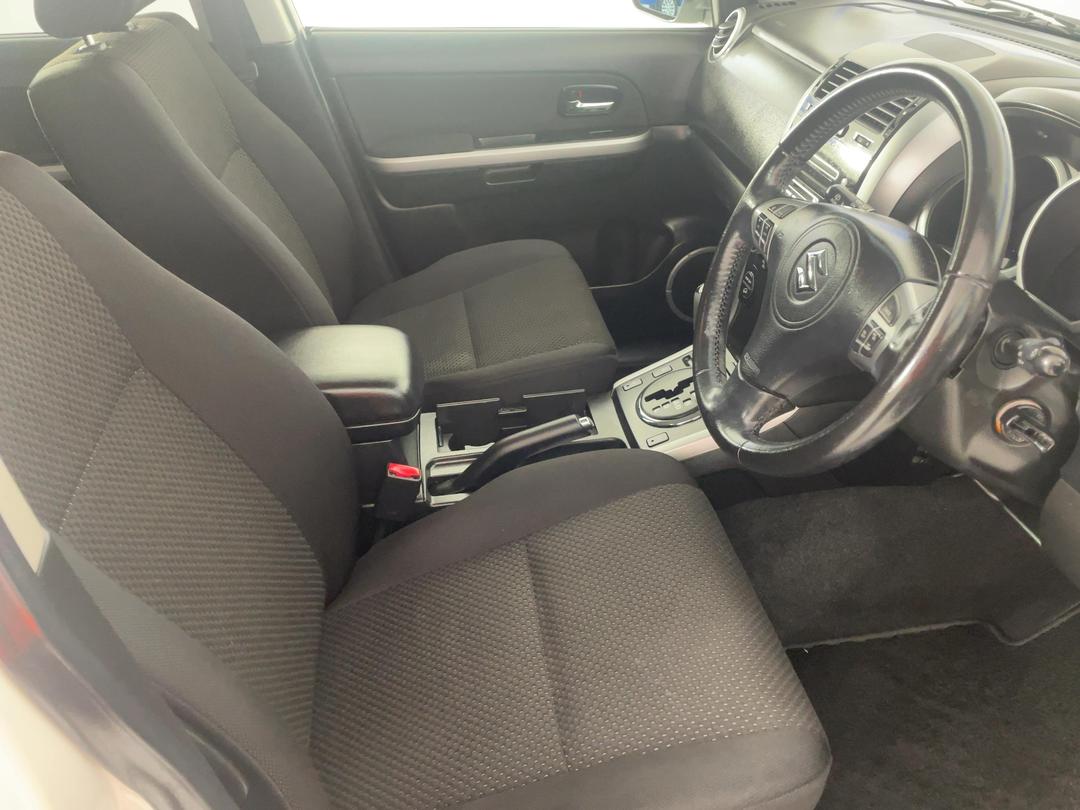 Photo '16' of Suzuki Escudo