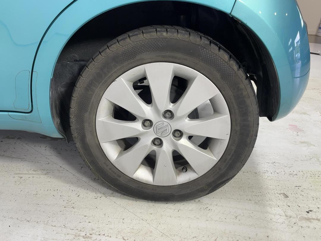 Photo '11' of Suzuki Splash