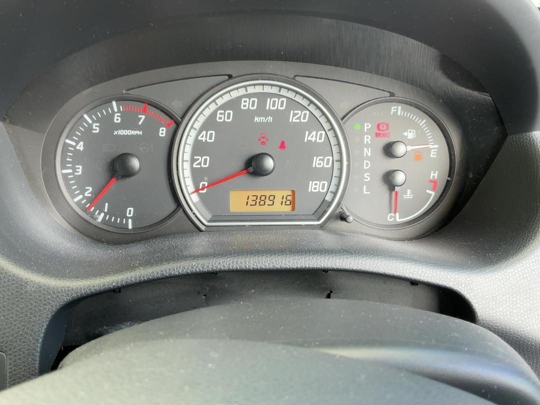 Photo '22' of Suzuki Swift Photo '22' of Suzuki Swift