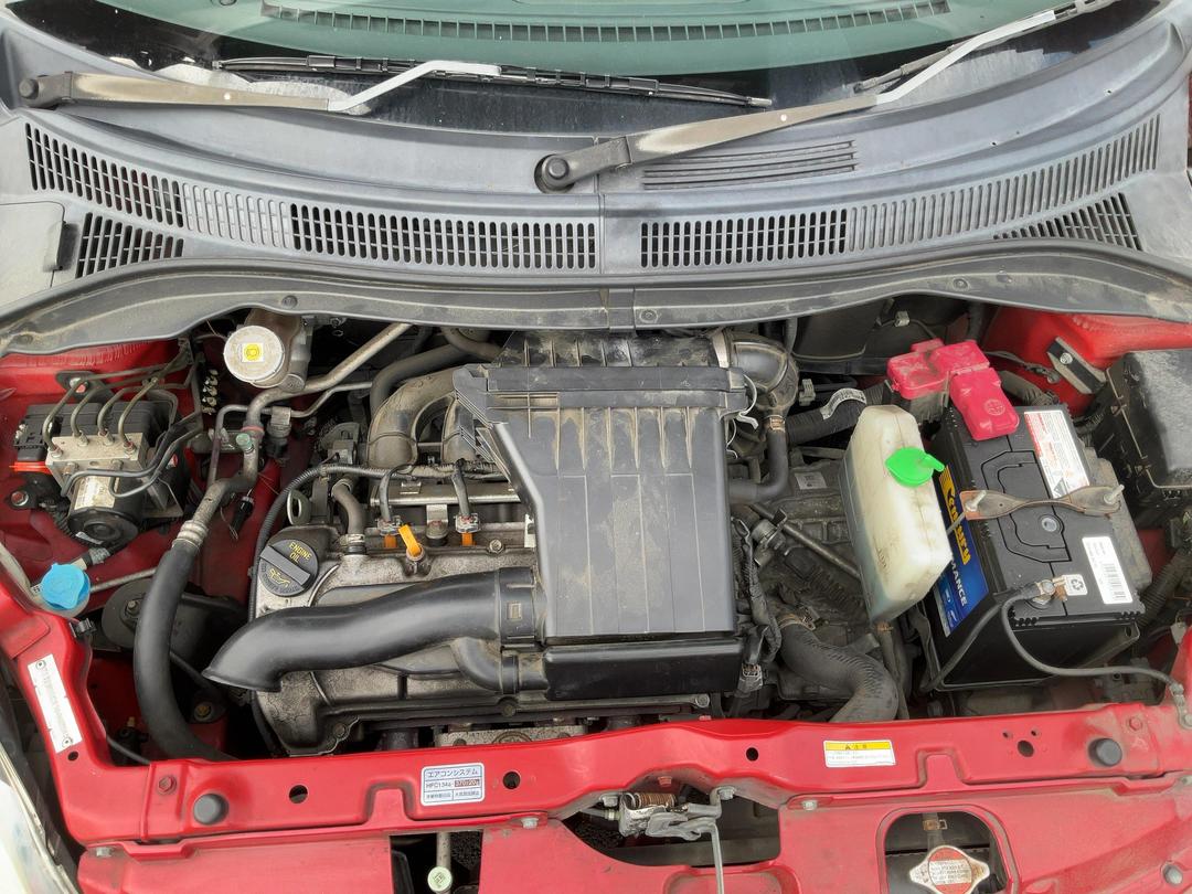 Photo '18' of Suzuki Swift