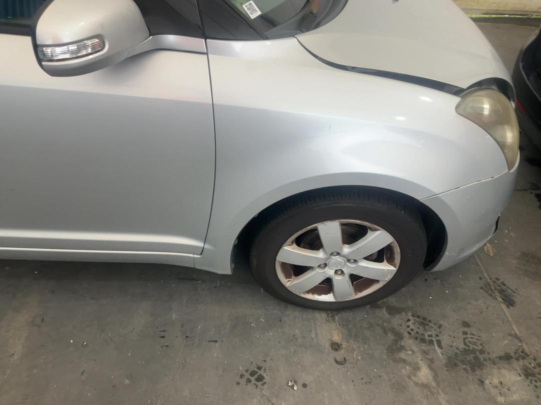 Photo '2' of Suzuki Swift