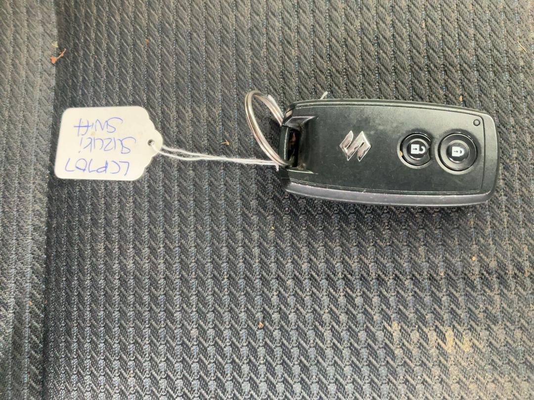 Photo '14' of Suzuki Swift